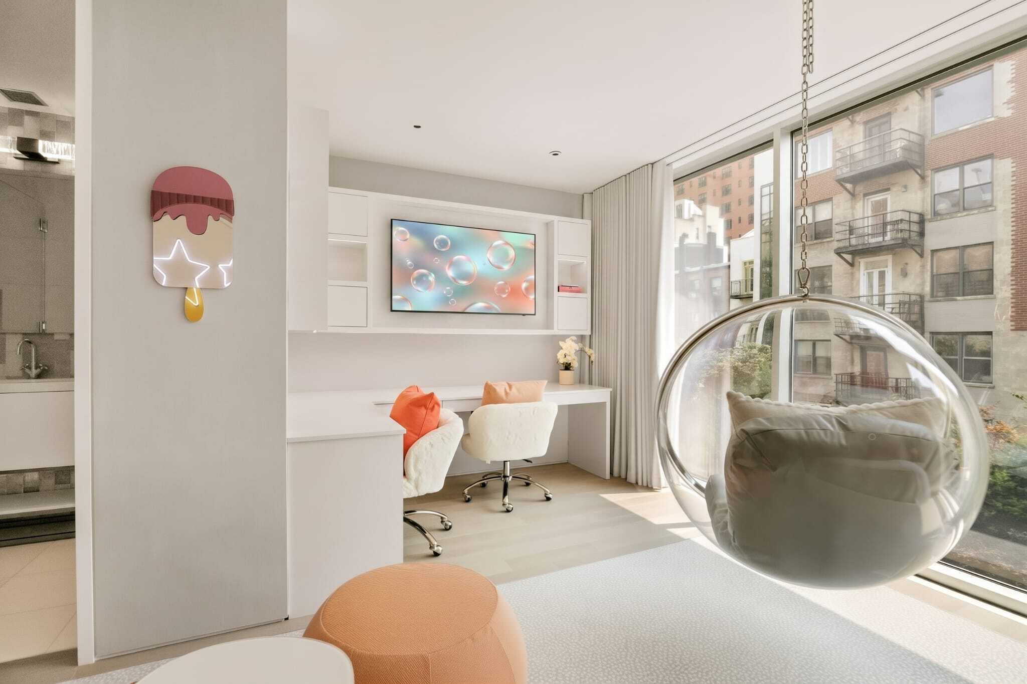 122 Waverly Place Greenwich Village New York NY 10011