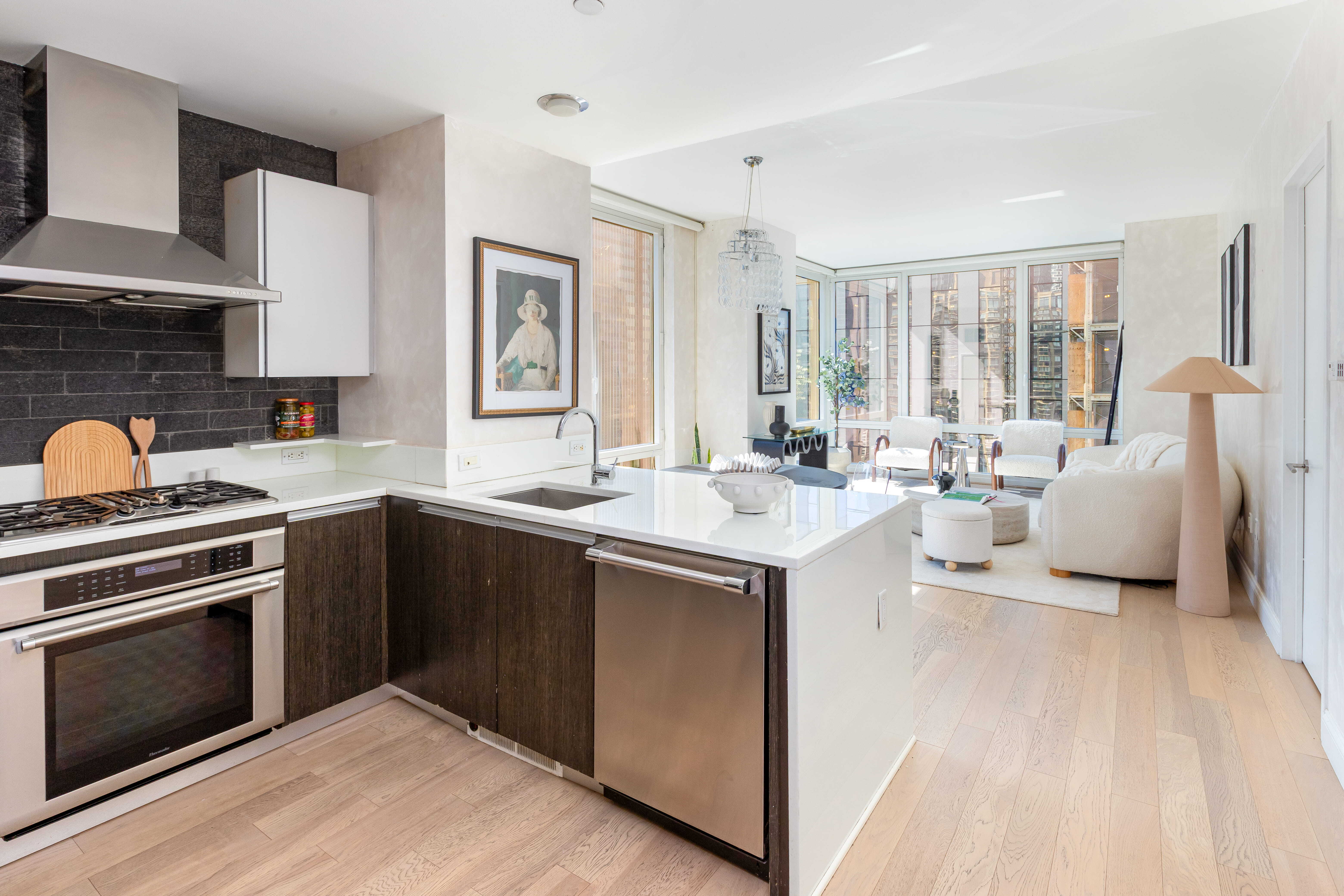 247 West 46th Street 3104 Midtown West New York NY 10036