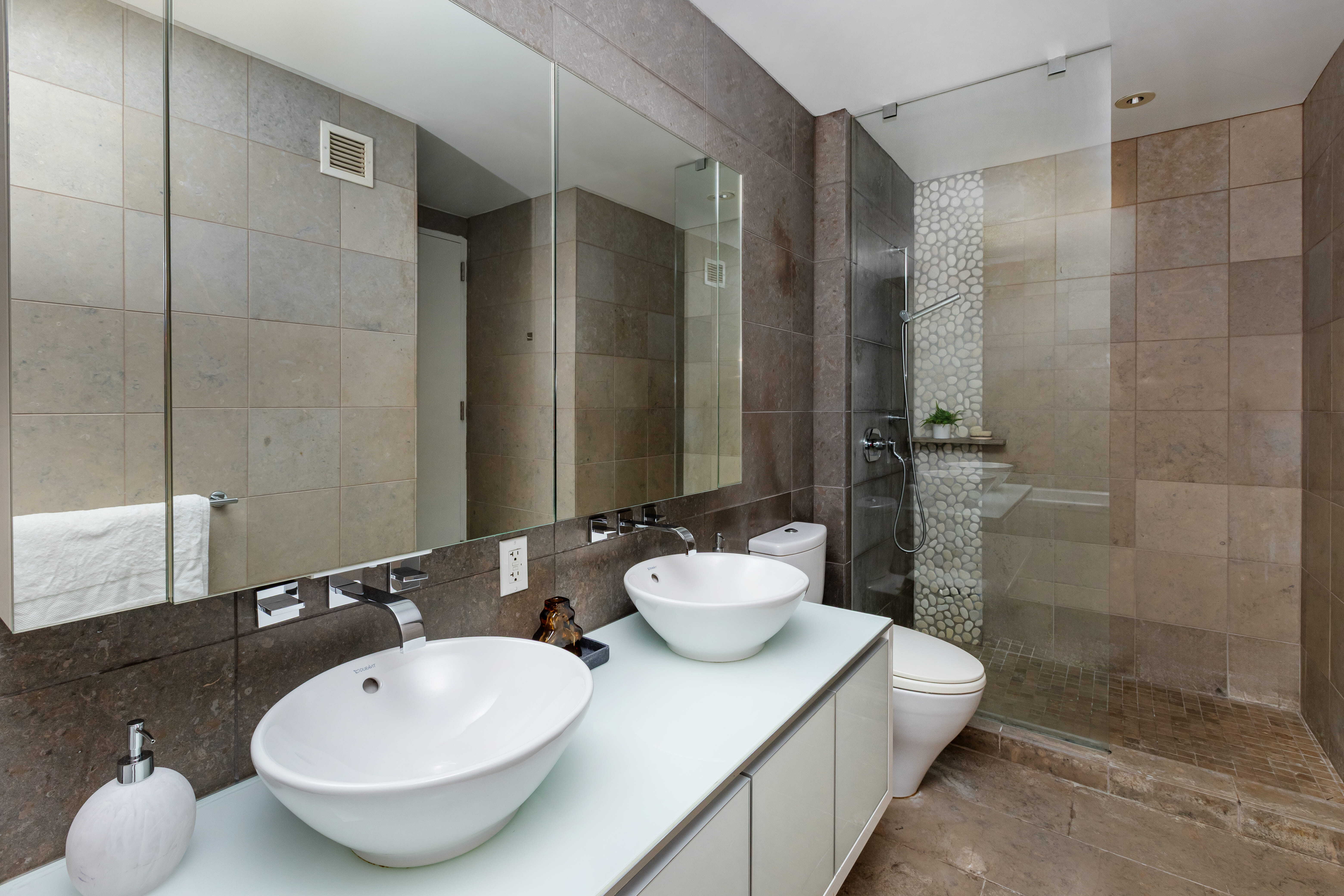 247 West 46th Street 3104 Midtown West New York NY 10036
