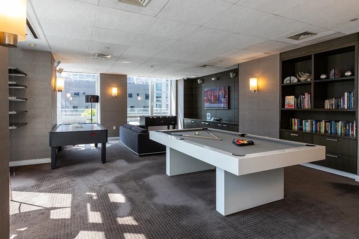 247 West 46th Street 3104 Midtown West New York NY 10036