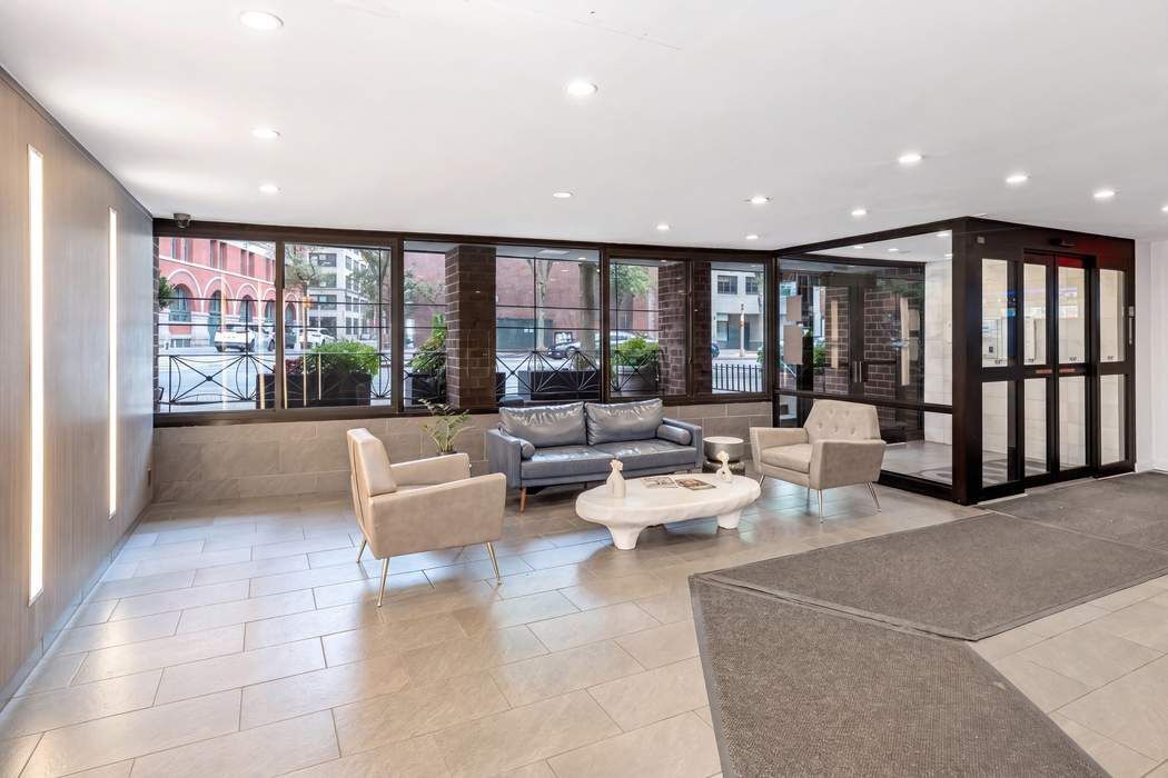 165 Christopher Street 6C W. Greenwich Village New York NY 10014