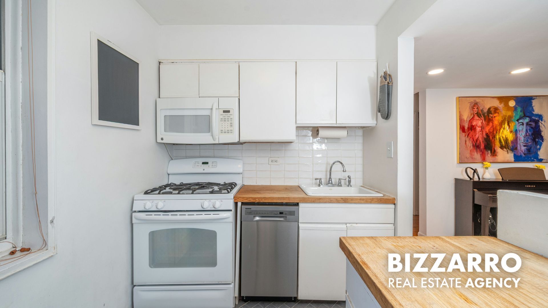 31-85 Crescent Street 215 Astoria Queens NY 11106