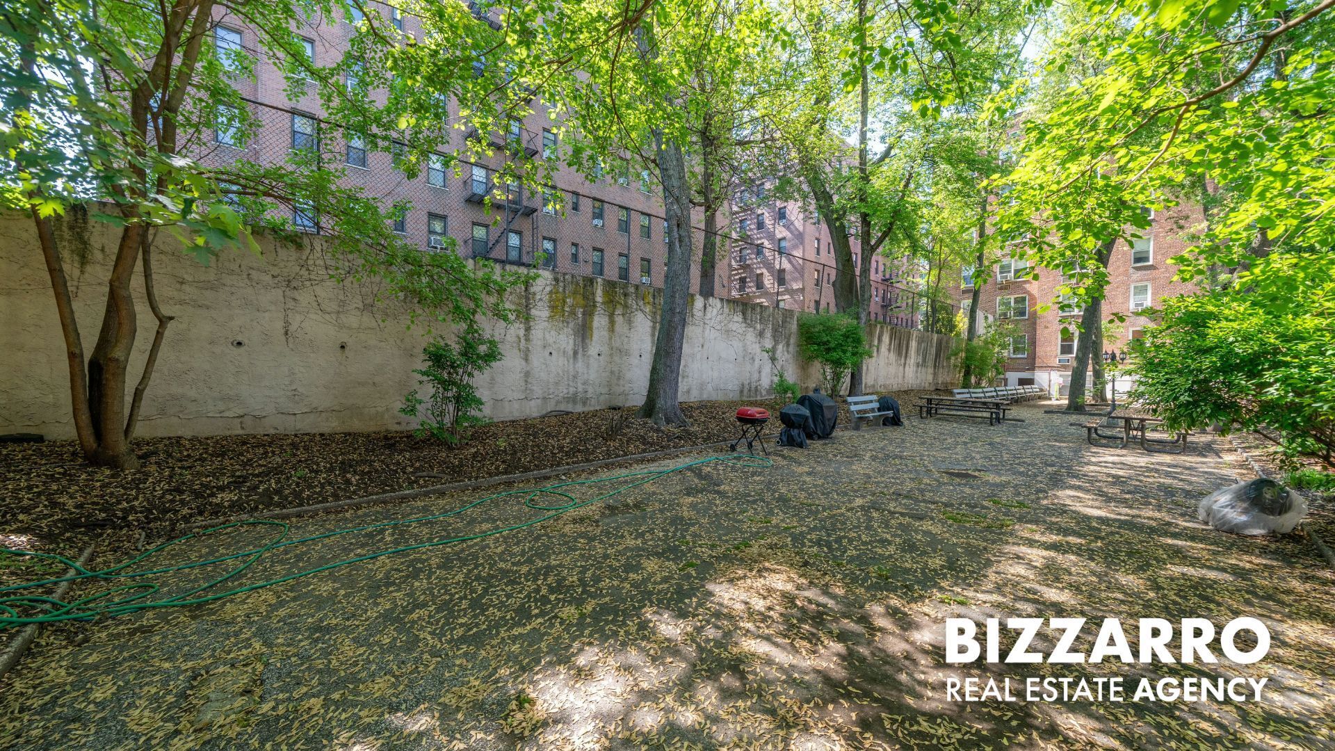 31-85 Crescent Street 215 Astoria Queens NY 11106