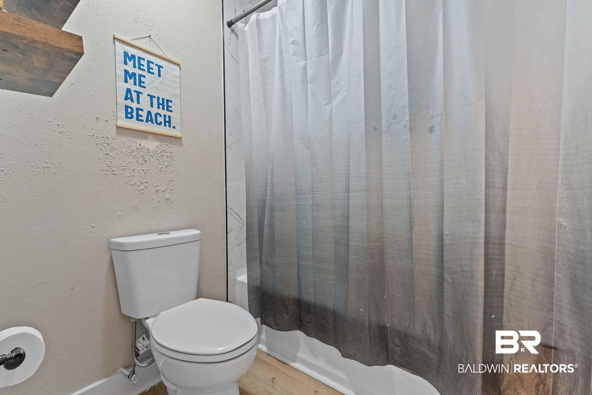 410465 | Photo 22