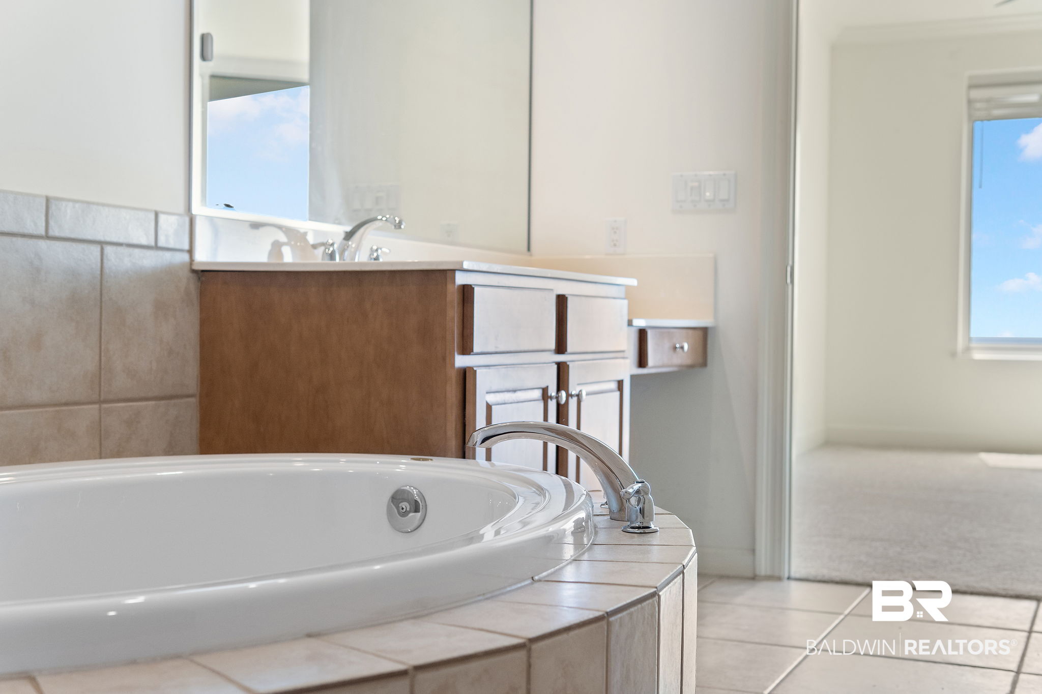 409939 | Photo 117