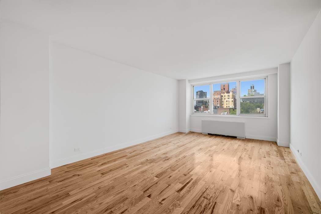 360 West 22nd Street 8D Chelsea New York NY 10011