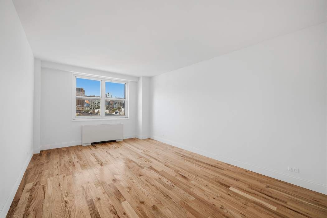 360 West 22nd Street 8D Chelsea New York NY 10011