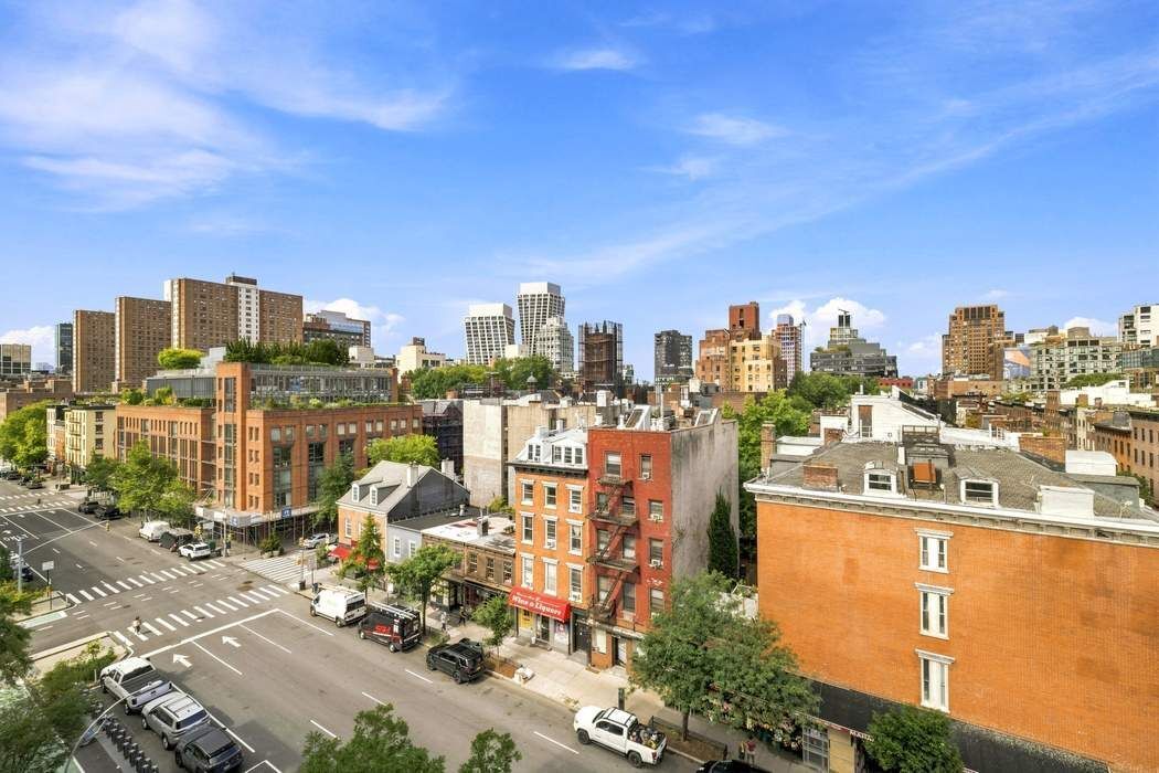 360 West 22nd Street 8D Chelsea New York NY 10011