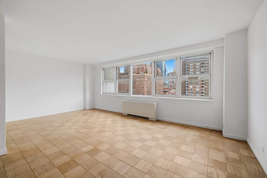 360 West 22nd Street 11H Chelsea New York NY 10011