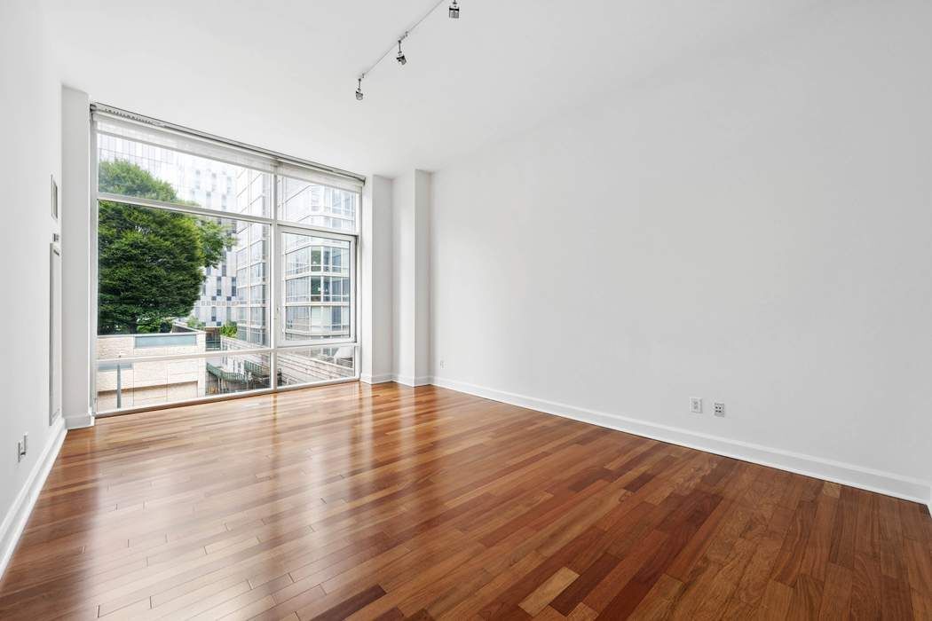 243 West 60th Street 2B Lincoln Square New York NY 10023