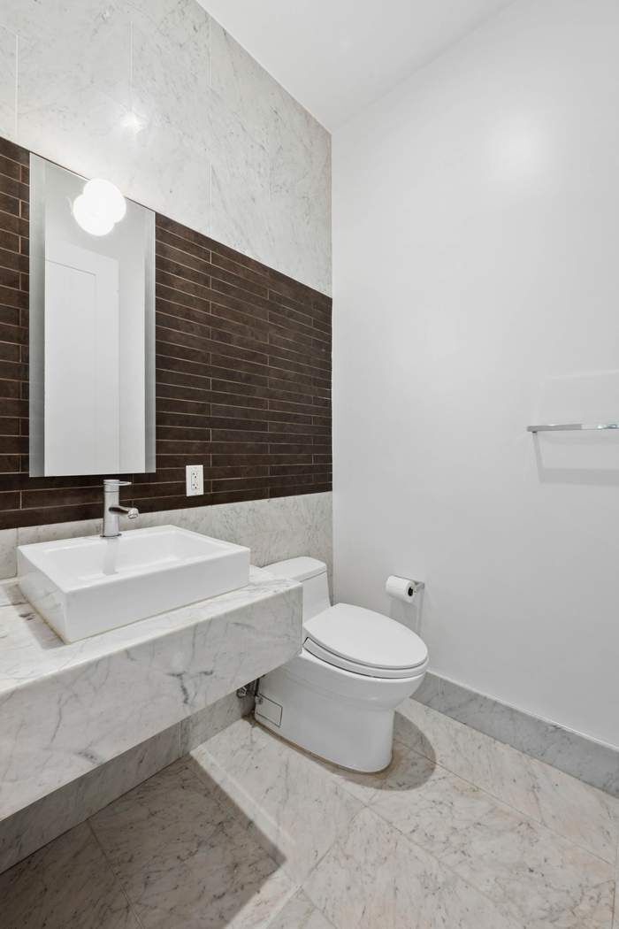 243 West 60th Street 2B Lincoln Square New York NY 10023