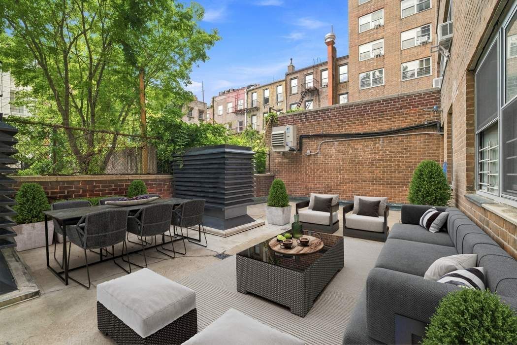 360 West 22nd Street 1R Chelsea New York NY 10011
