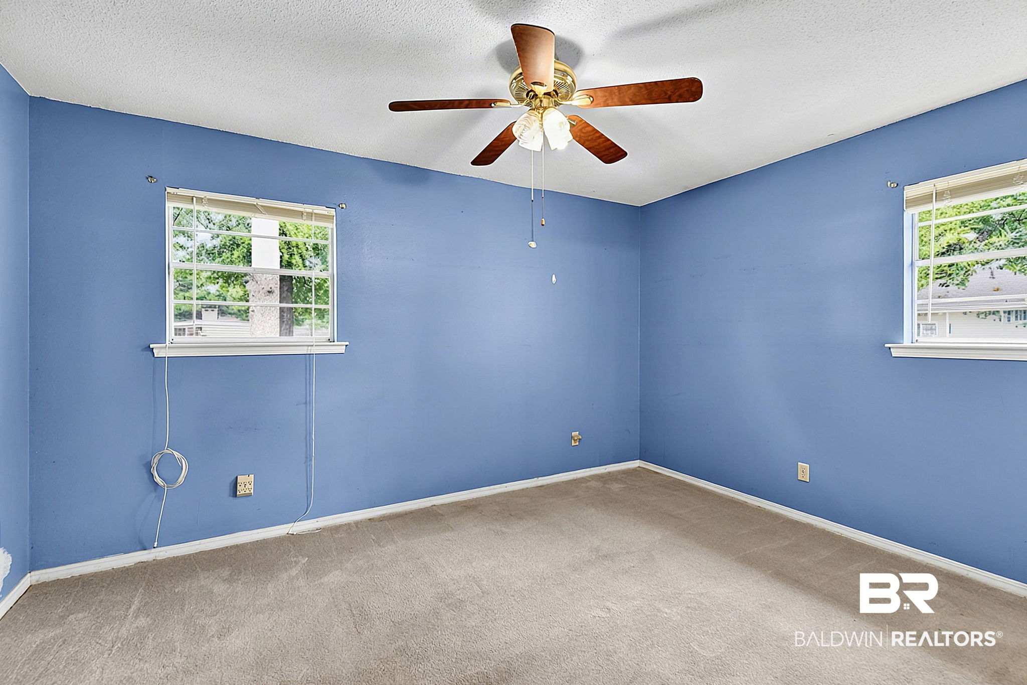 5471 Helen Drive