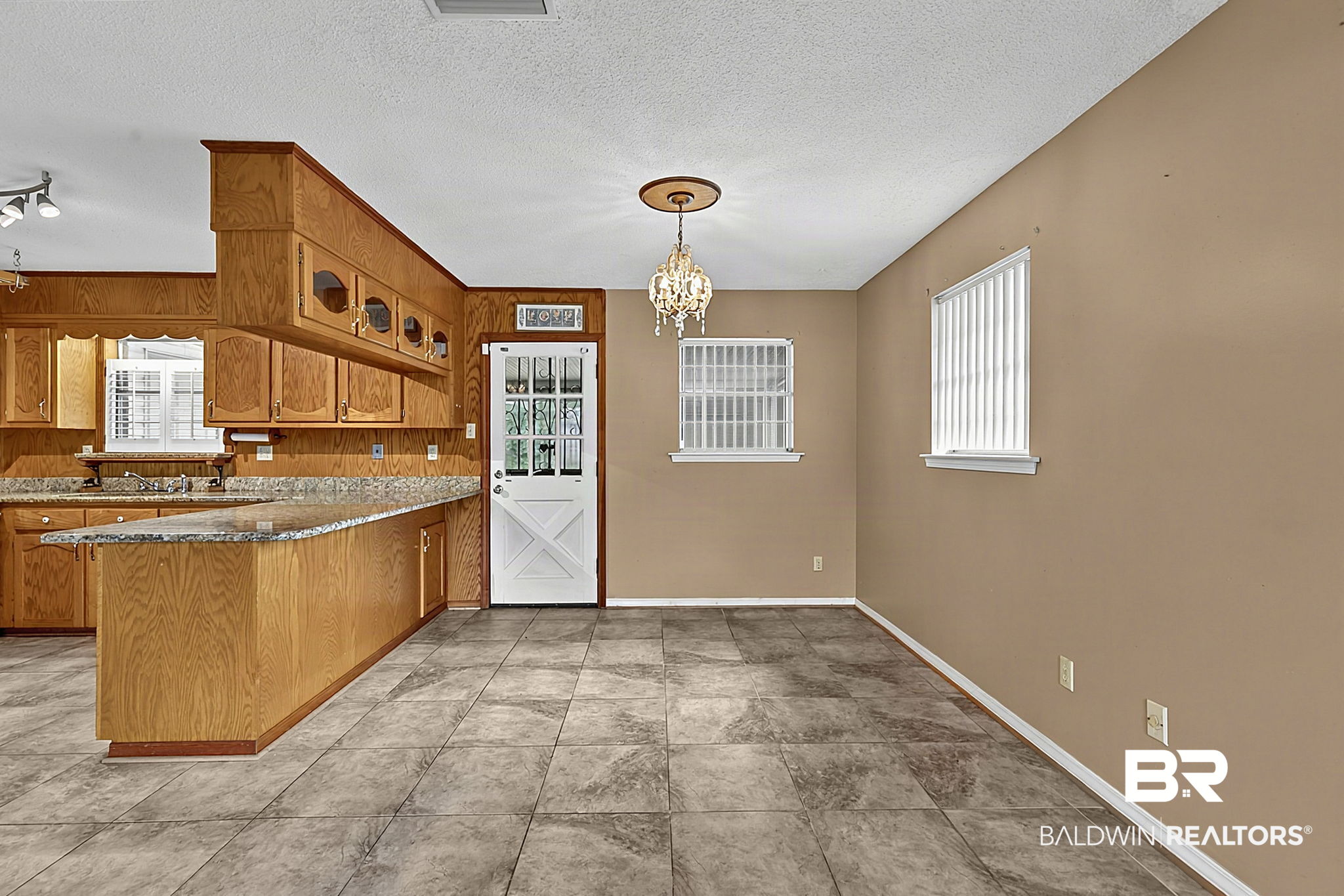 5471 Helen Drive