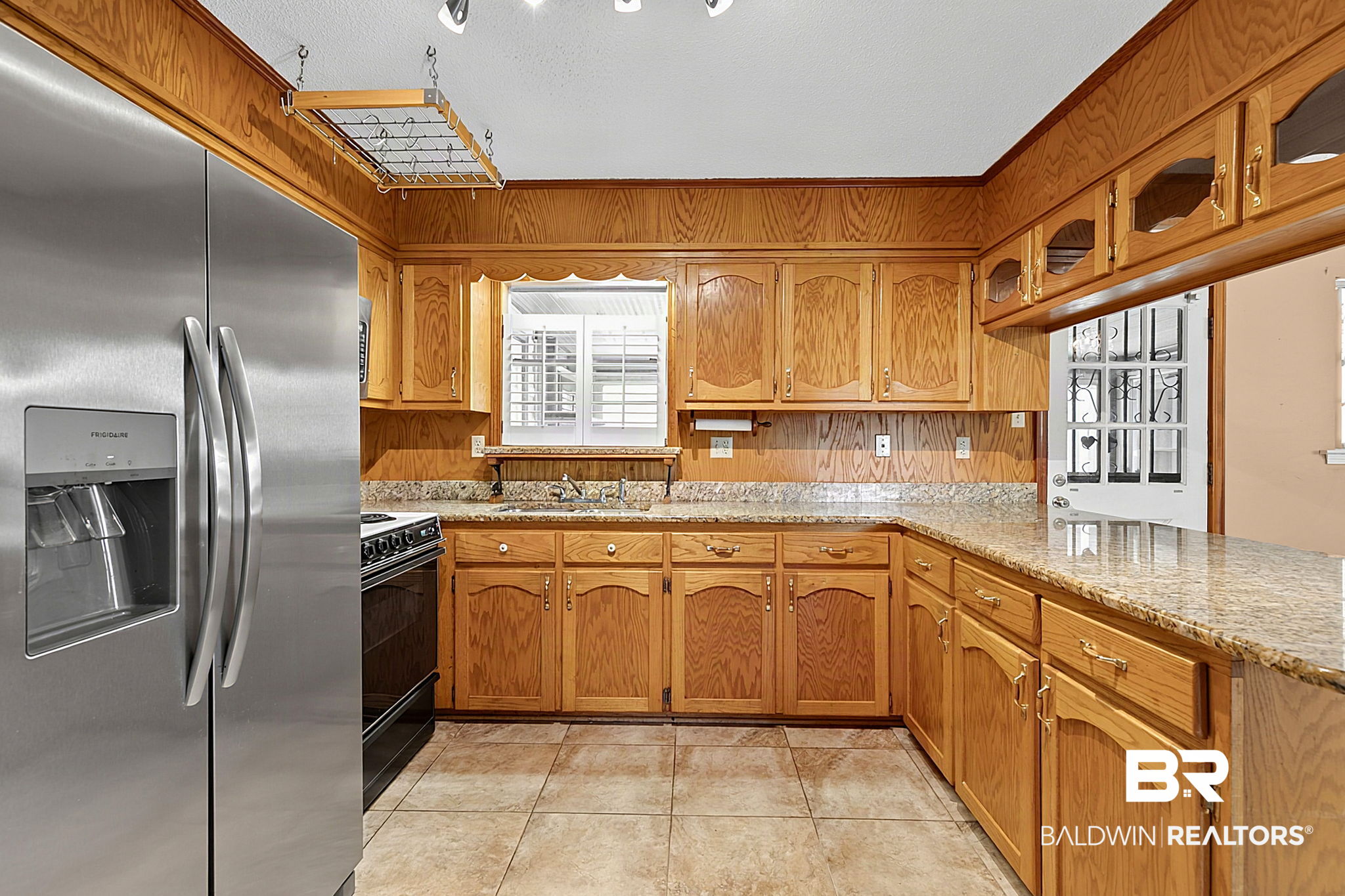 5471 Helen Drive