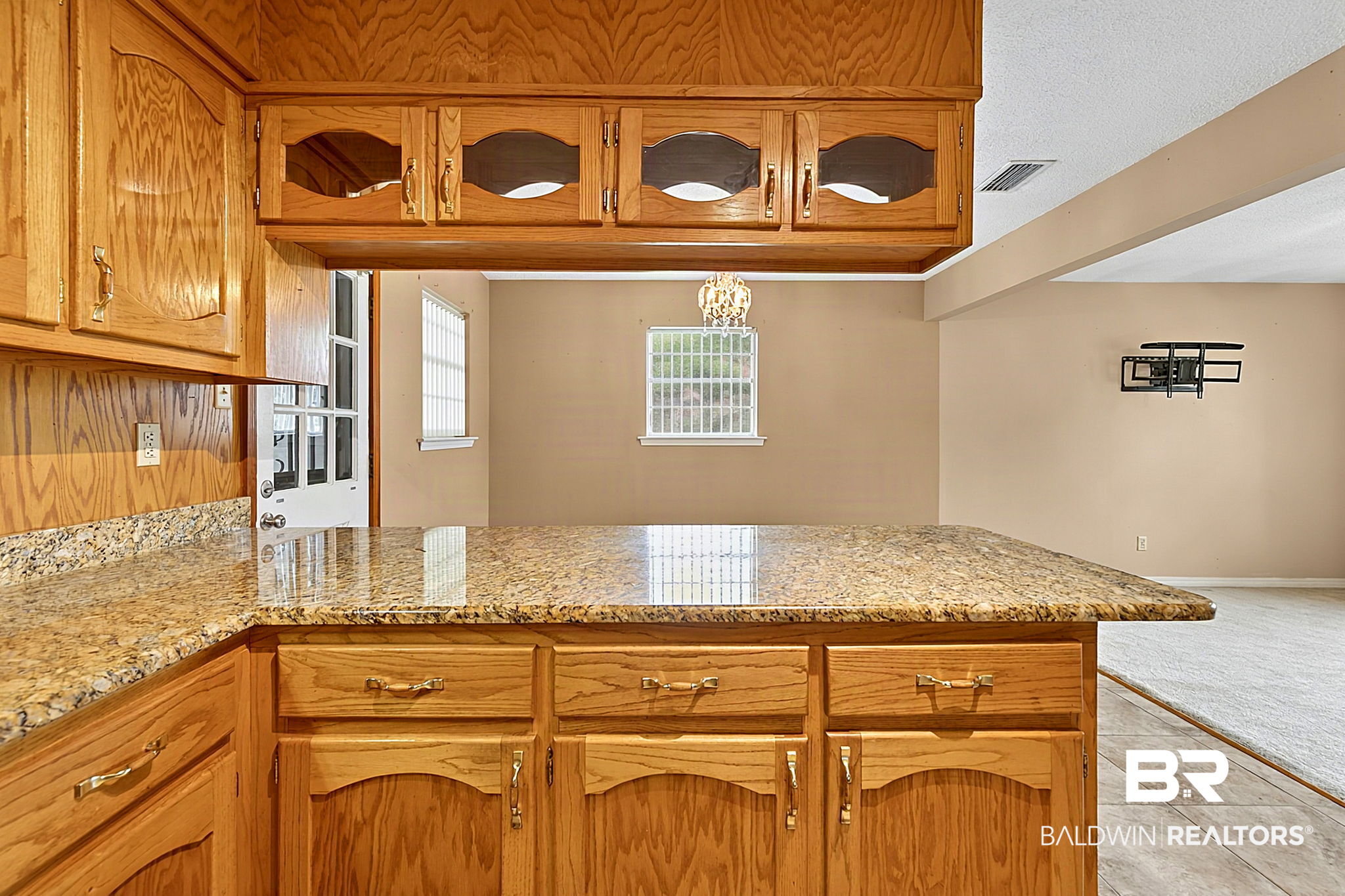 5471 Helen Drive