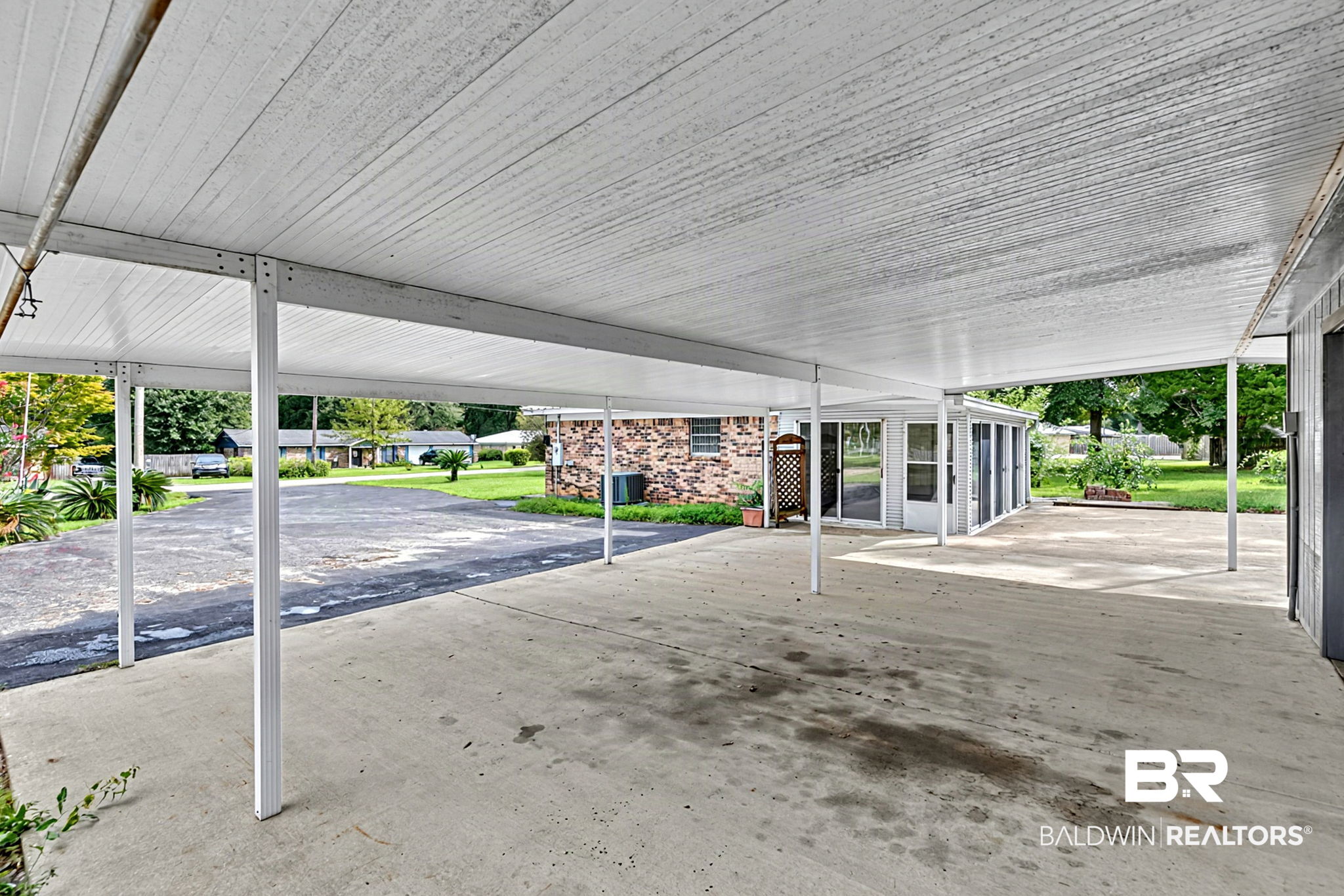 5471 Helen Drive