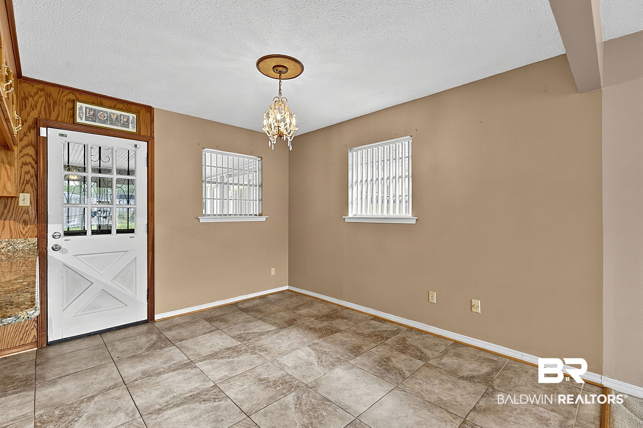 5471 Helen Drive