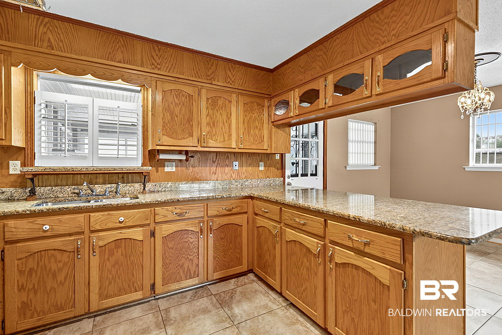 5471 Helen Drive