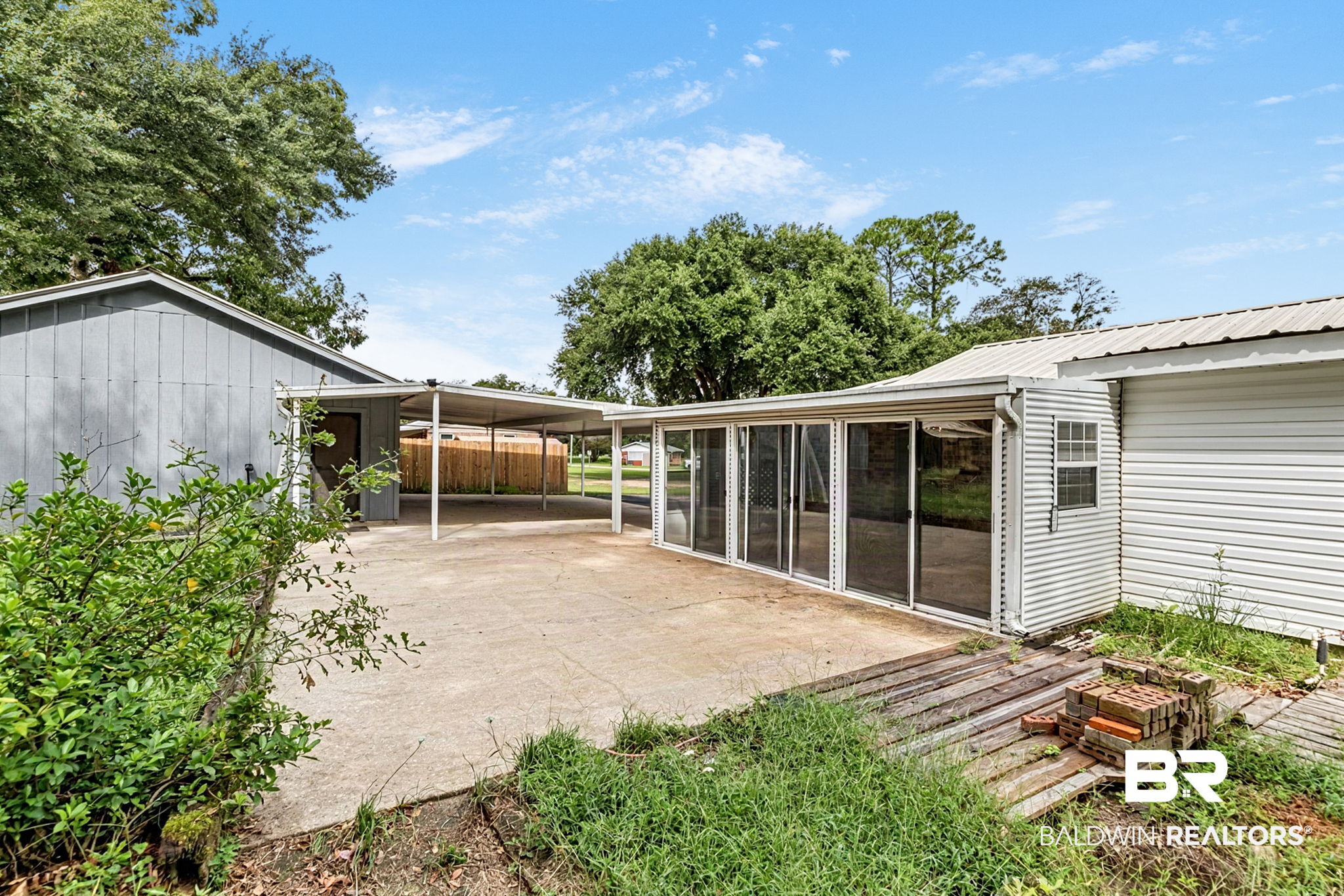 5471 Helen Drive