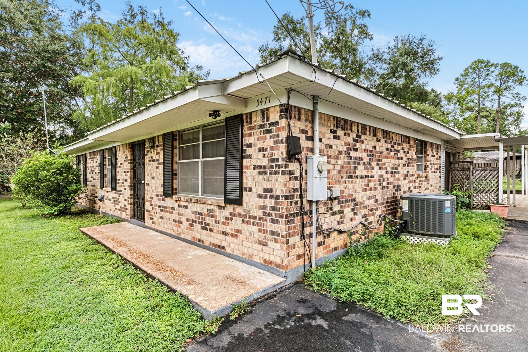 5471 Helen Drive