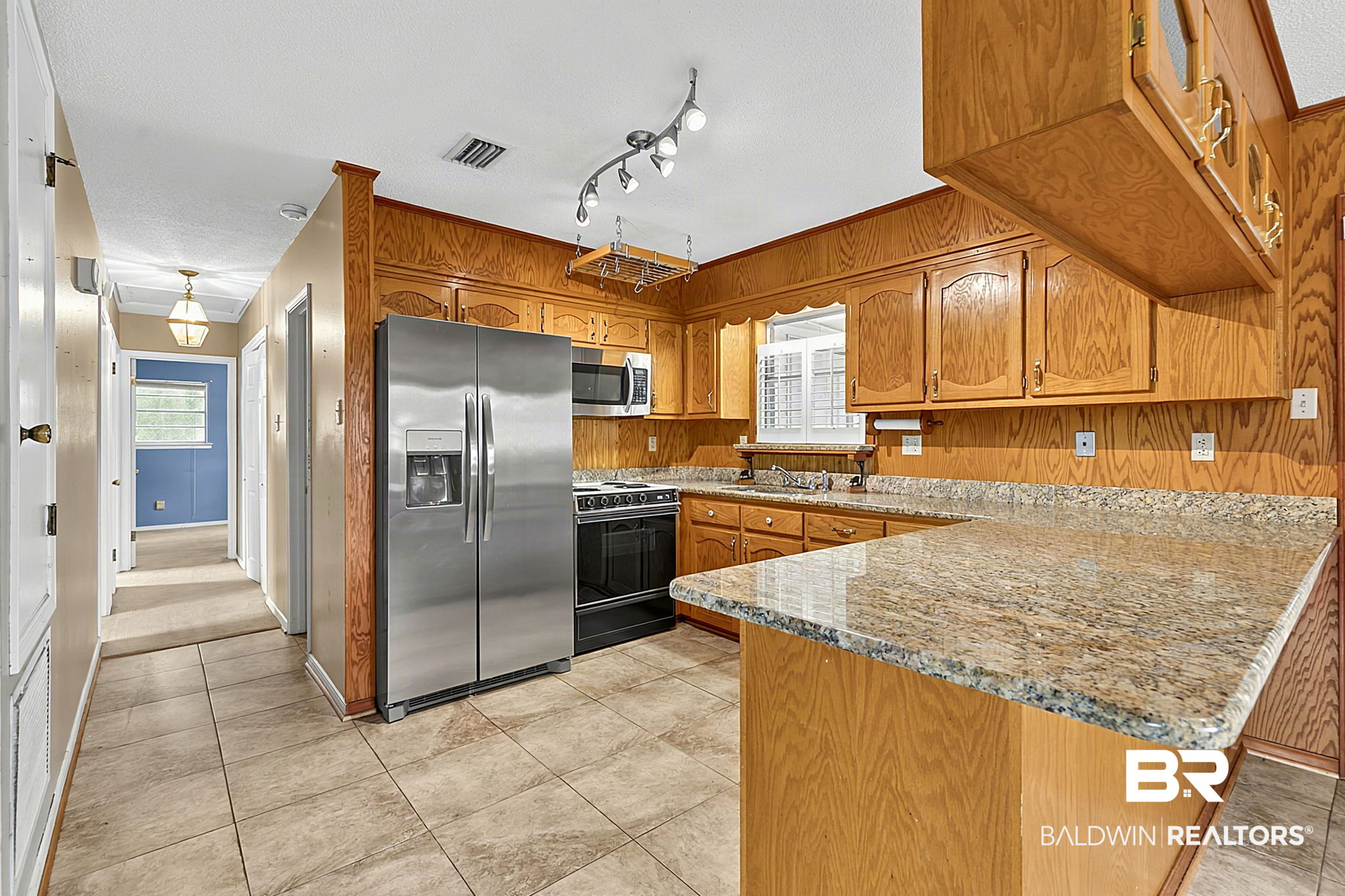 5471 Helen Drive