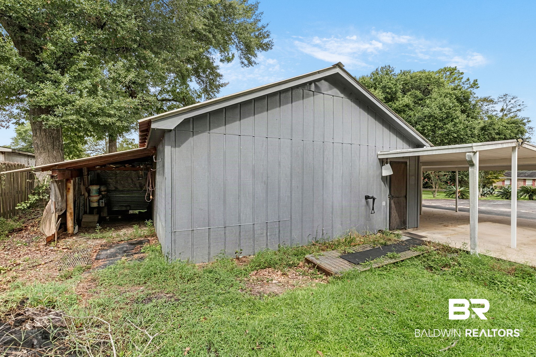 5471 Helen Drive