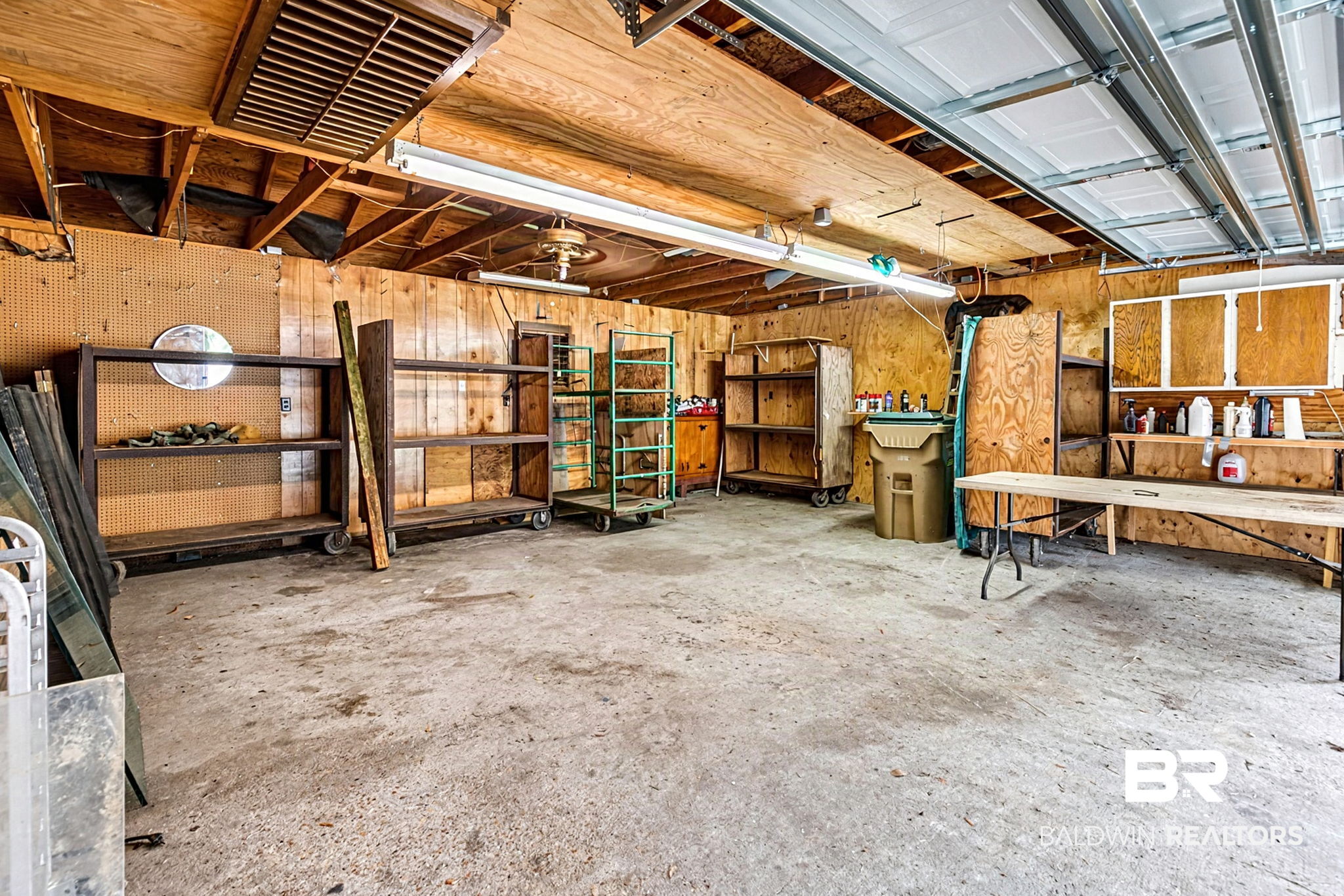 5471 Helen Drive