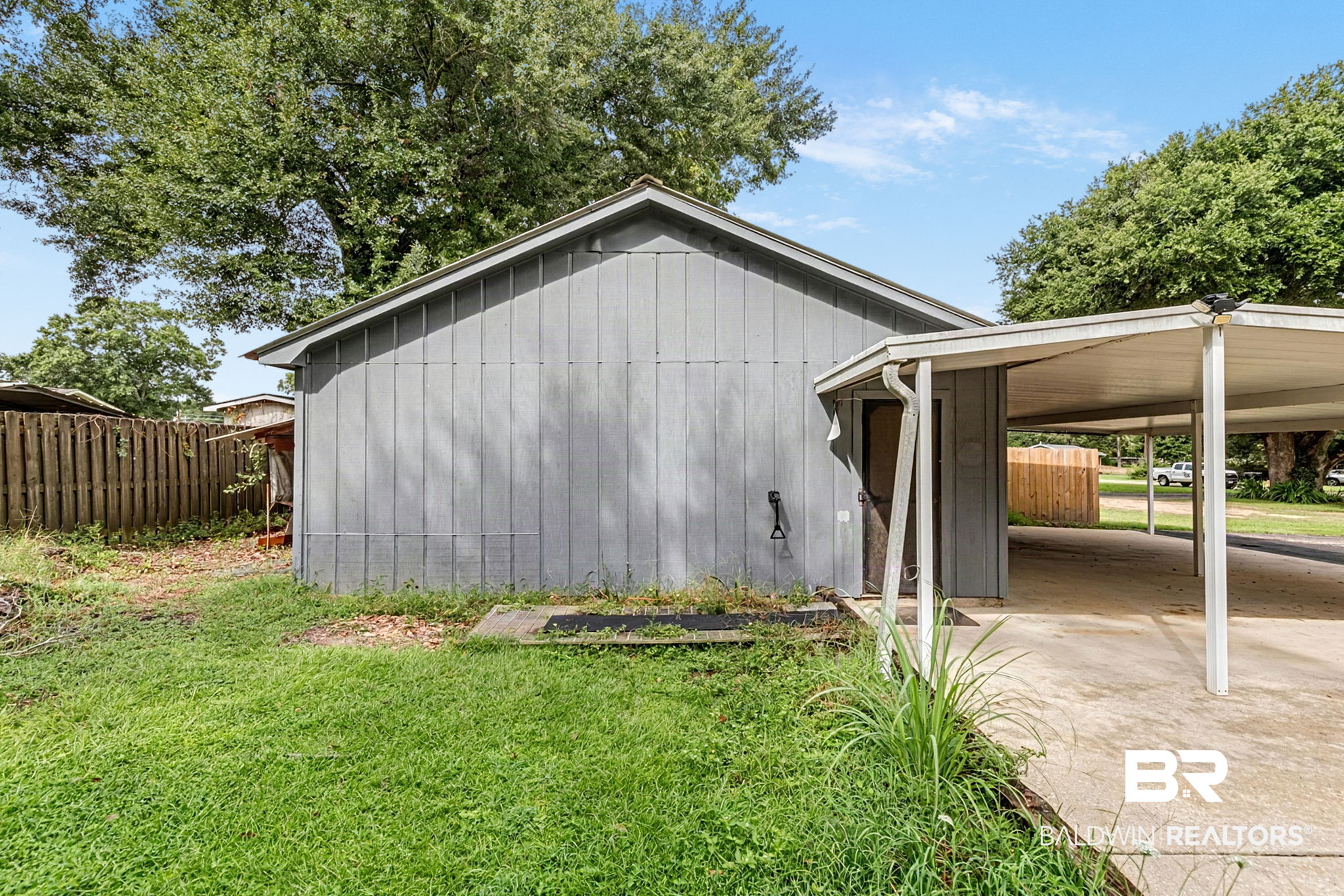 5471 Helen Drive