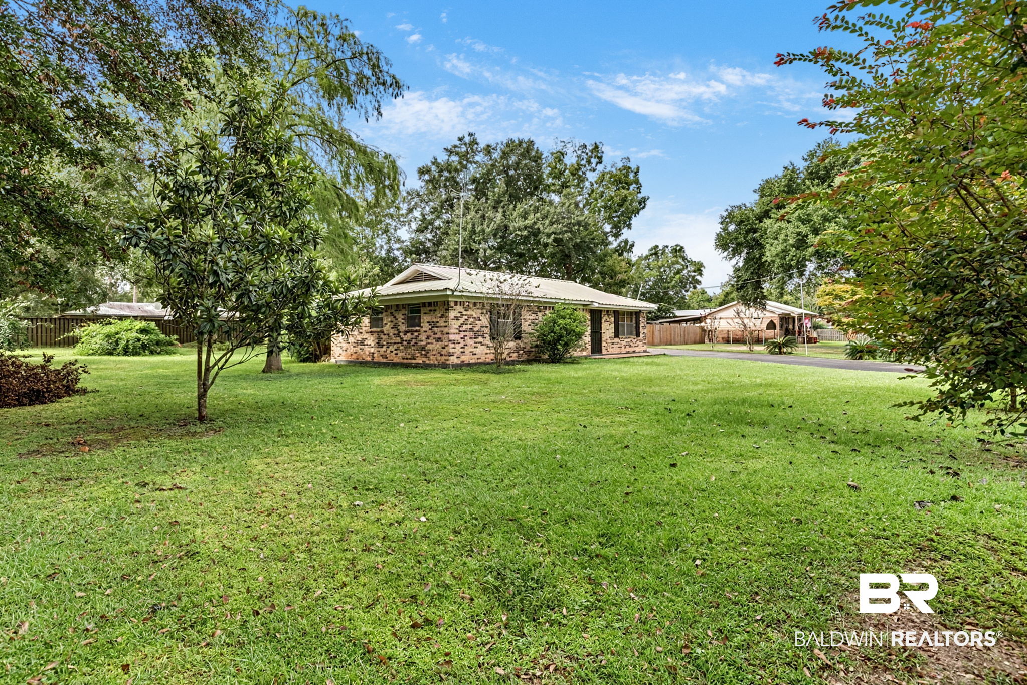 Photo 2 of Single family home for sale at 5471 Helen Dr, Theodore, AL 36582 | MLS# 410290 | Listing updated on 2026-09-12