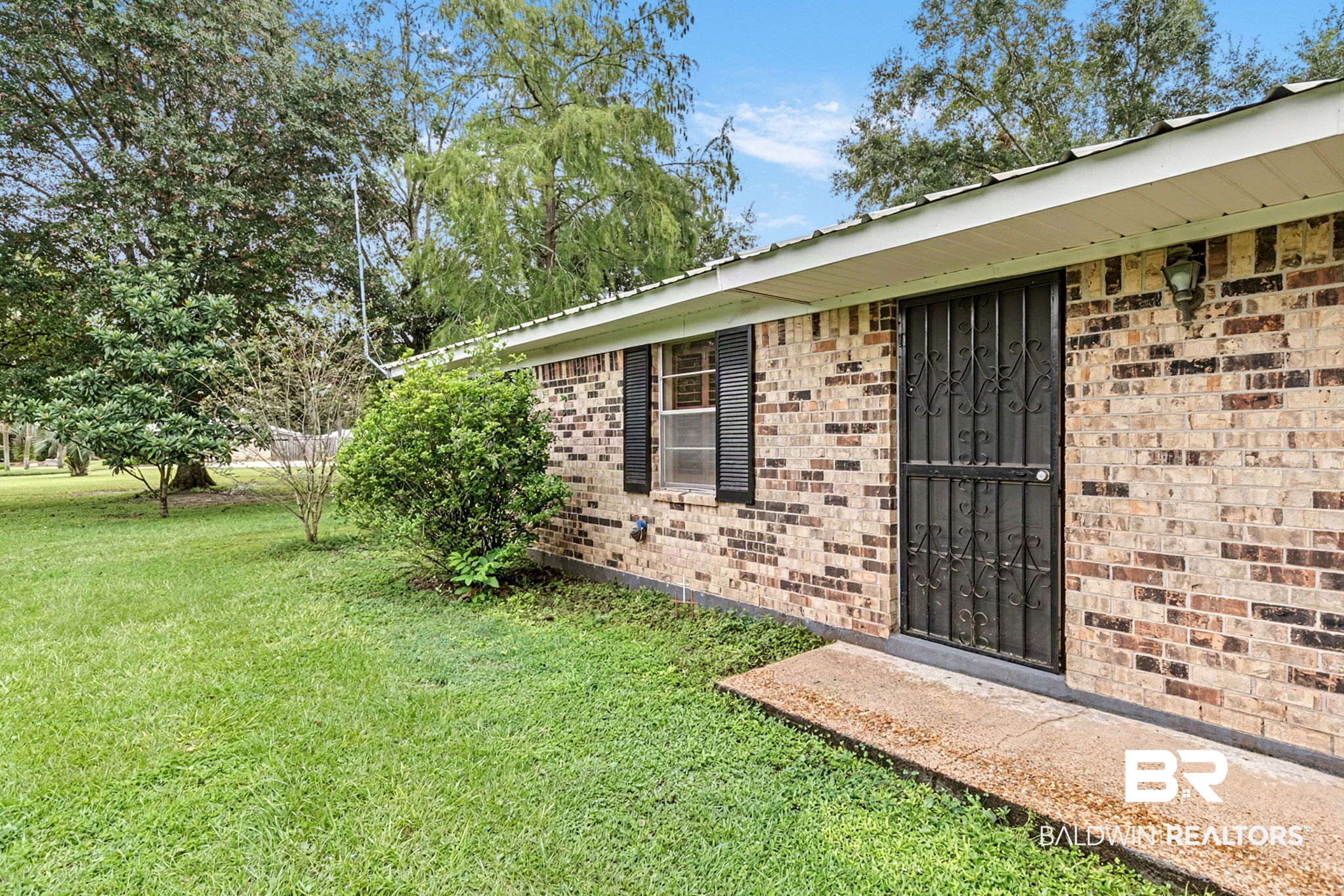 5471 Helen Drive