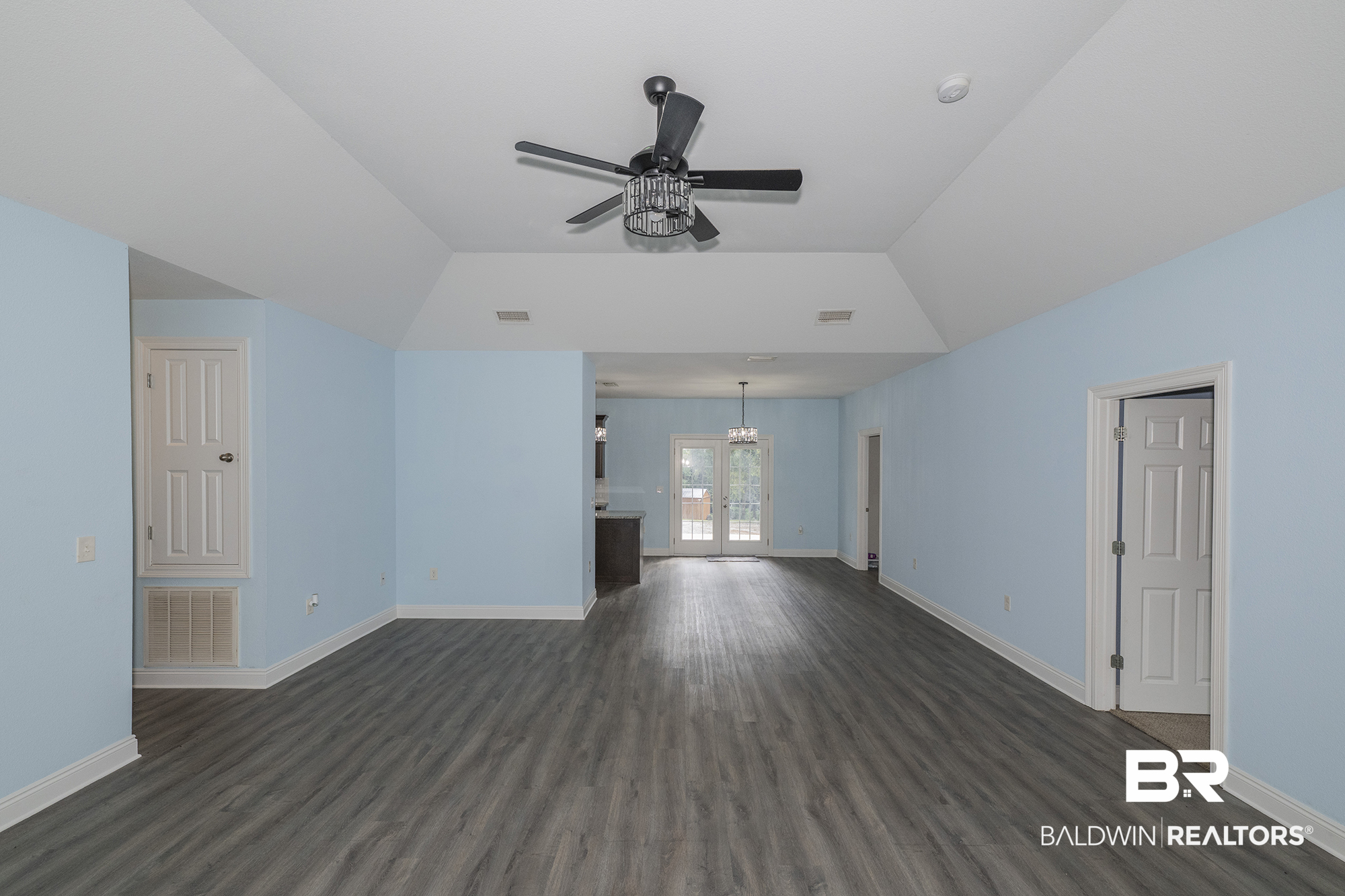 410511 | Photo 10