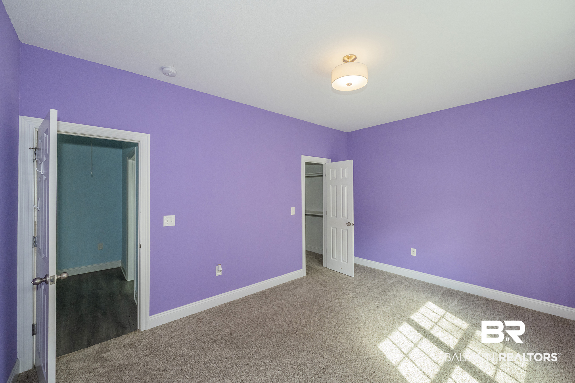 410511 | Photo 28