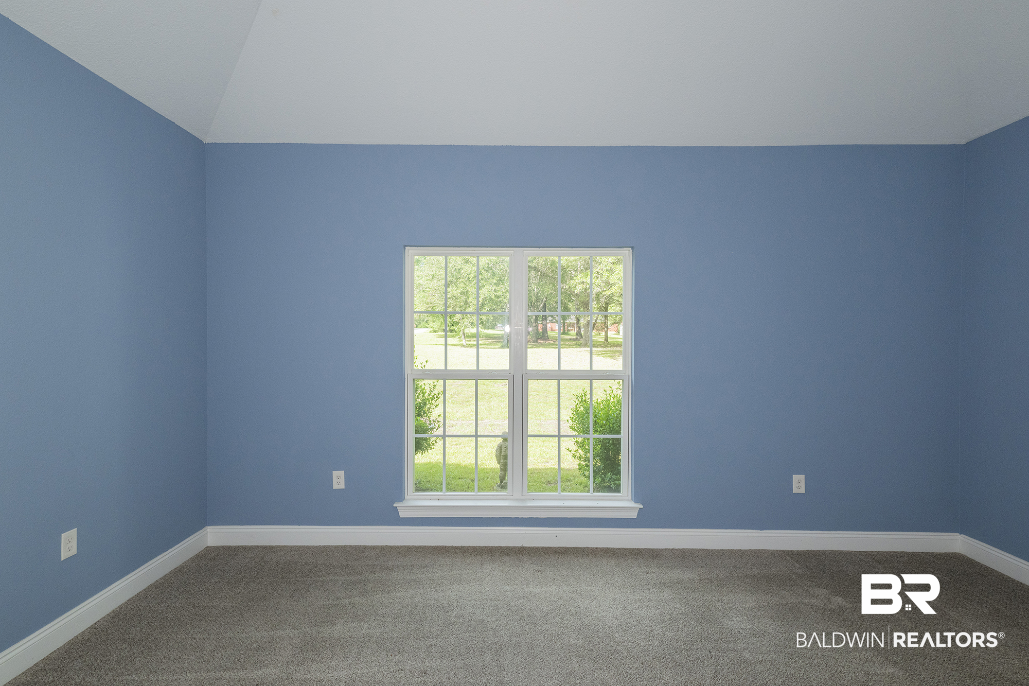 410511 | Photo 24