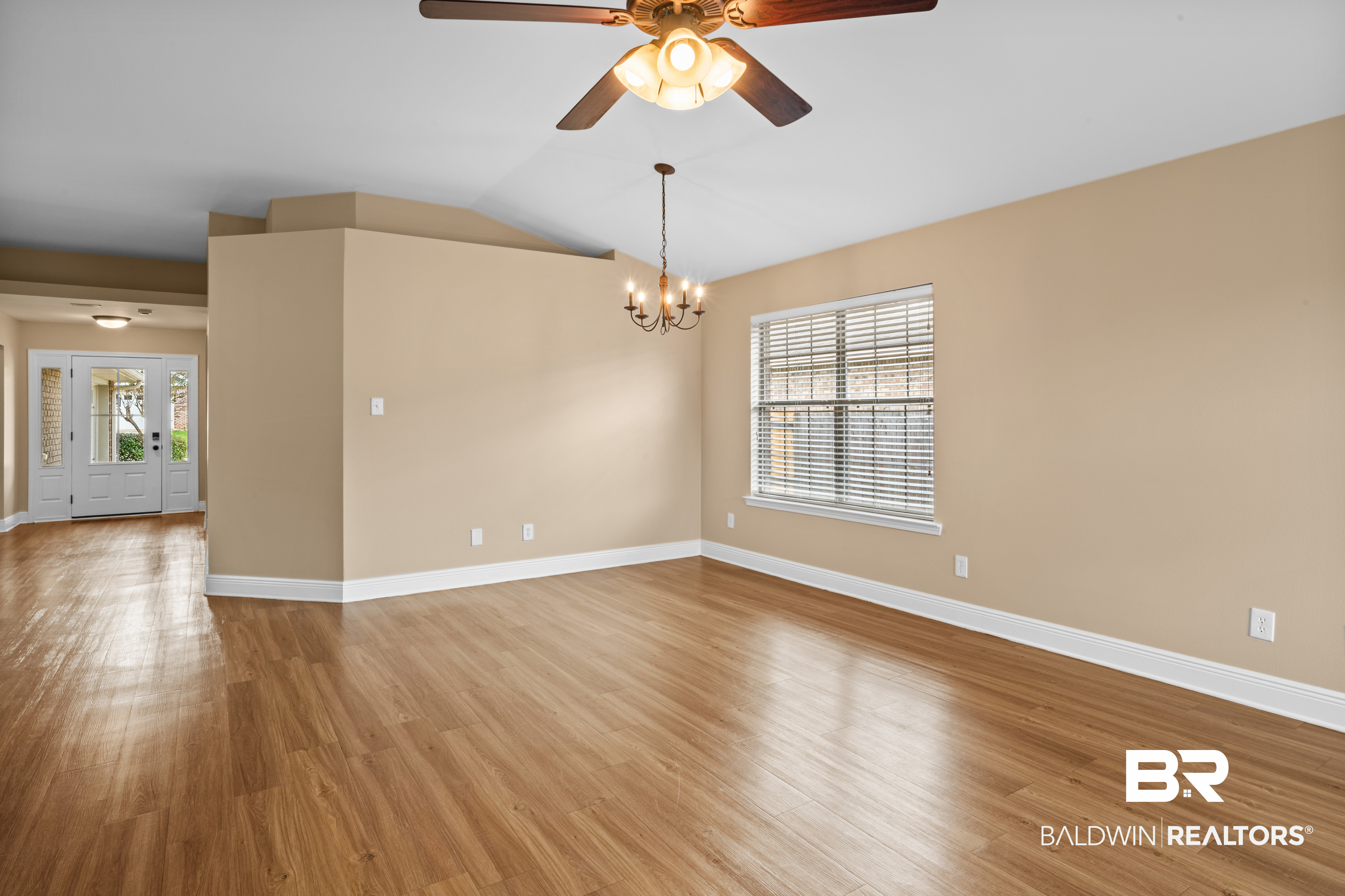 410600 | Photo 20