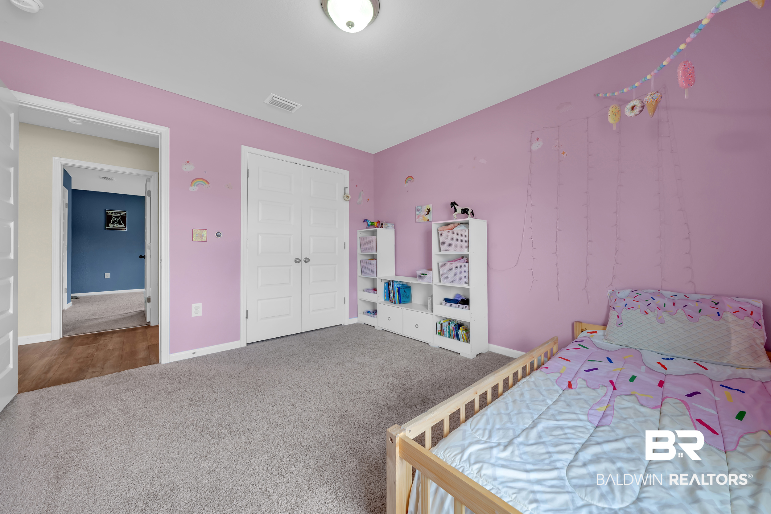 410411 | Photo 21