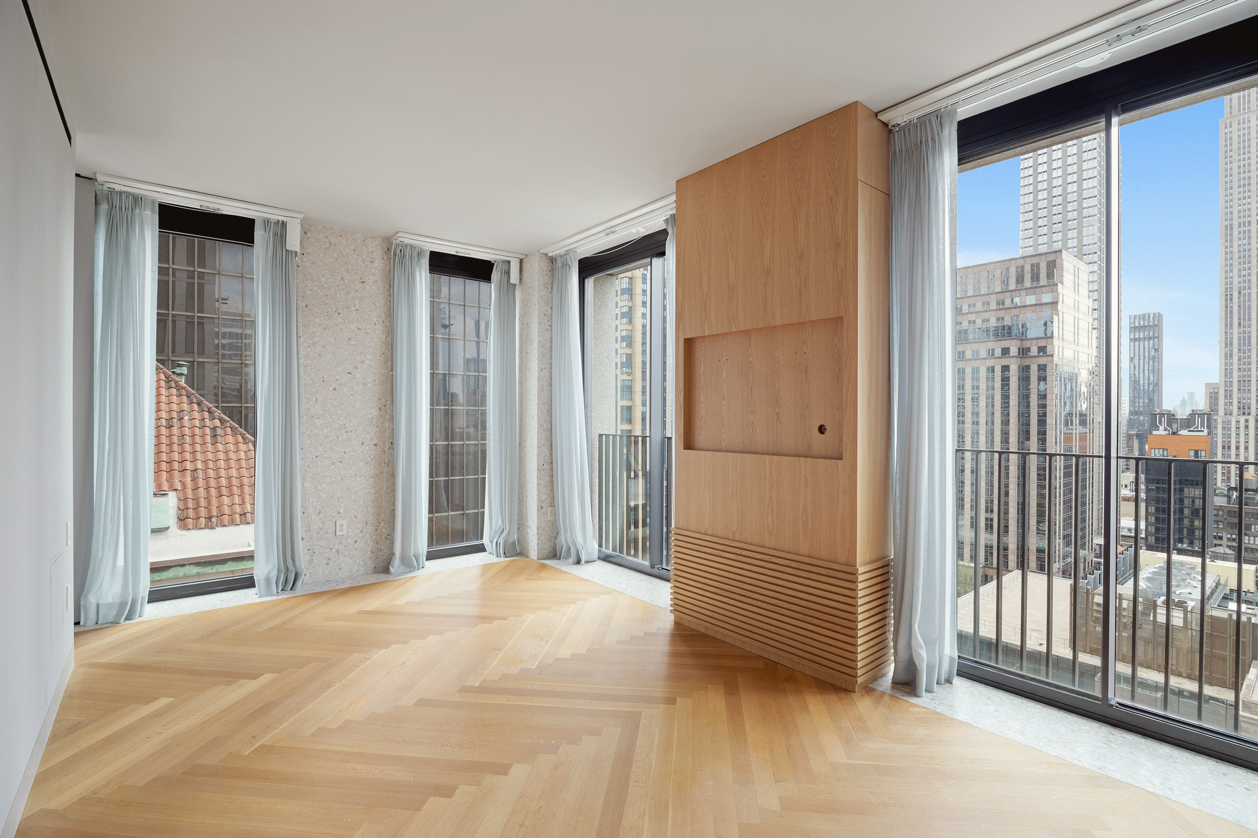 16 West 40th Street 27B Midtown West New York NY 10018