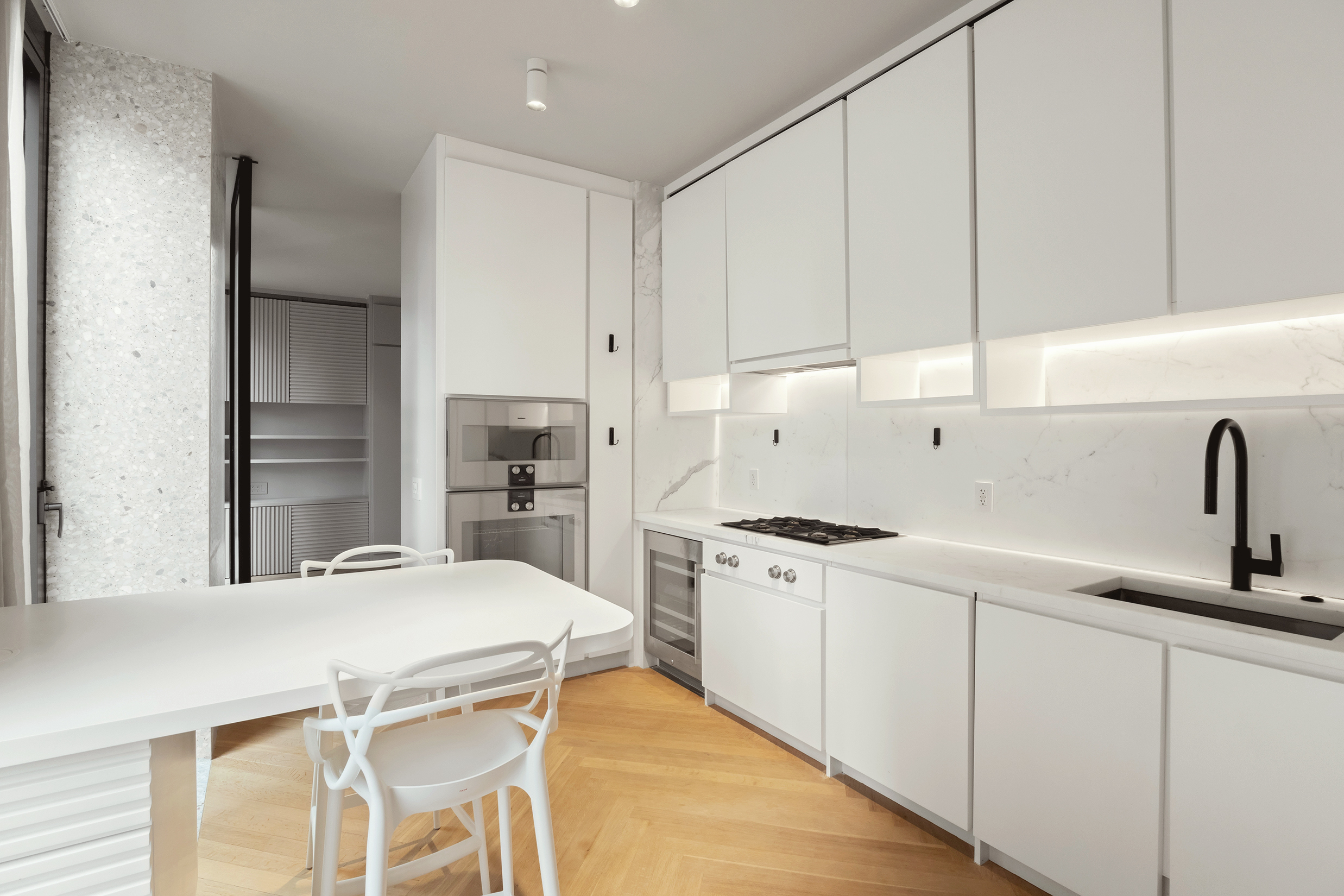 16 West 40th Street 27B Midtown West New York NY 10018