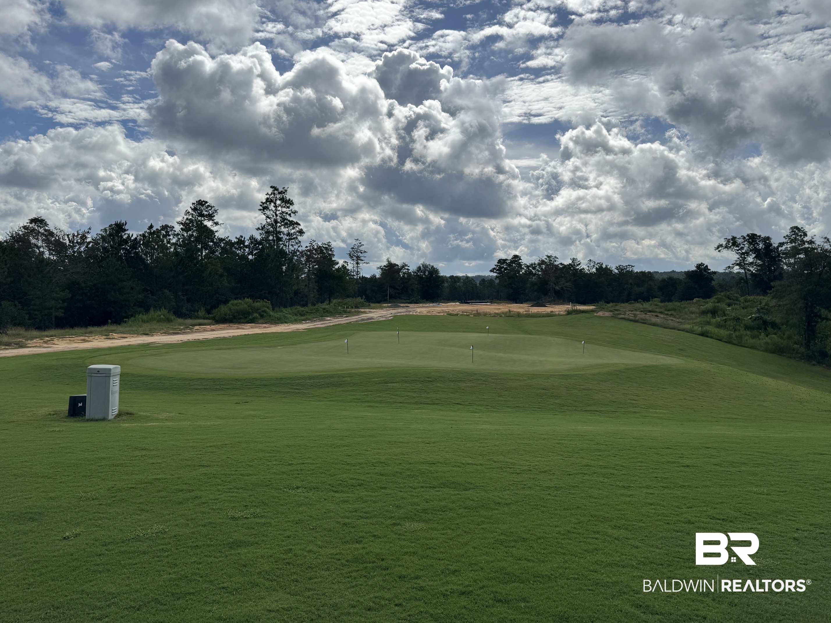 409261 | Photo 2