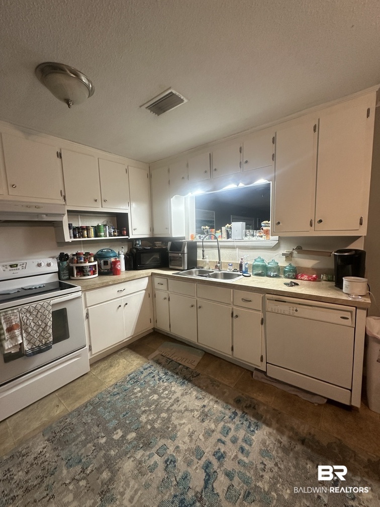 410649 | Photo 29