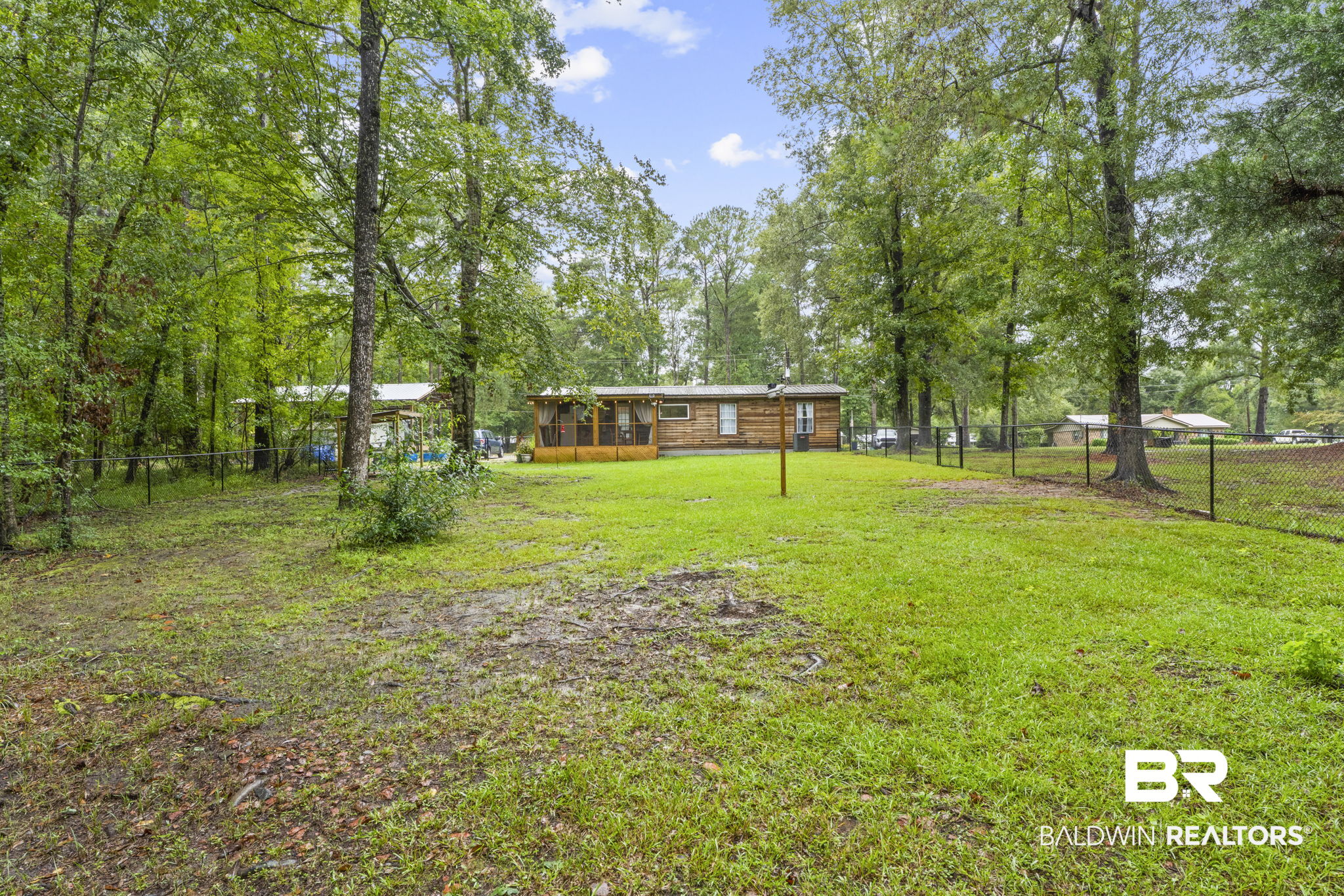 410742 | Photo 36