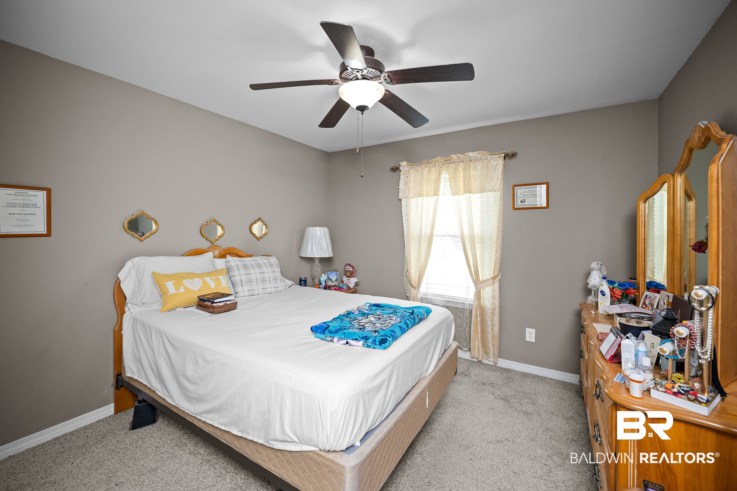 410780 | Photo 28