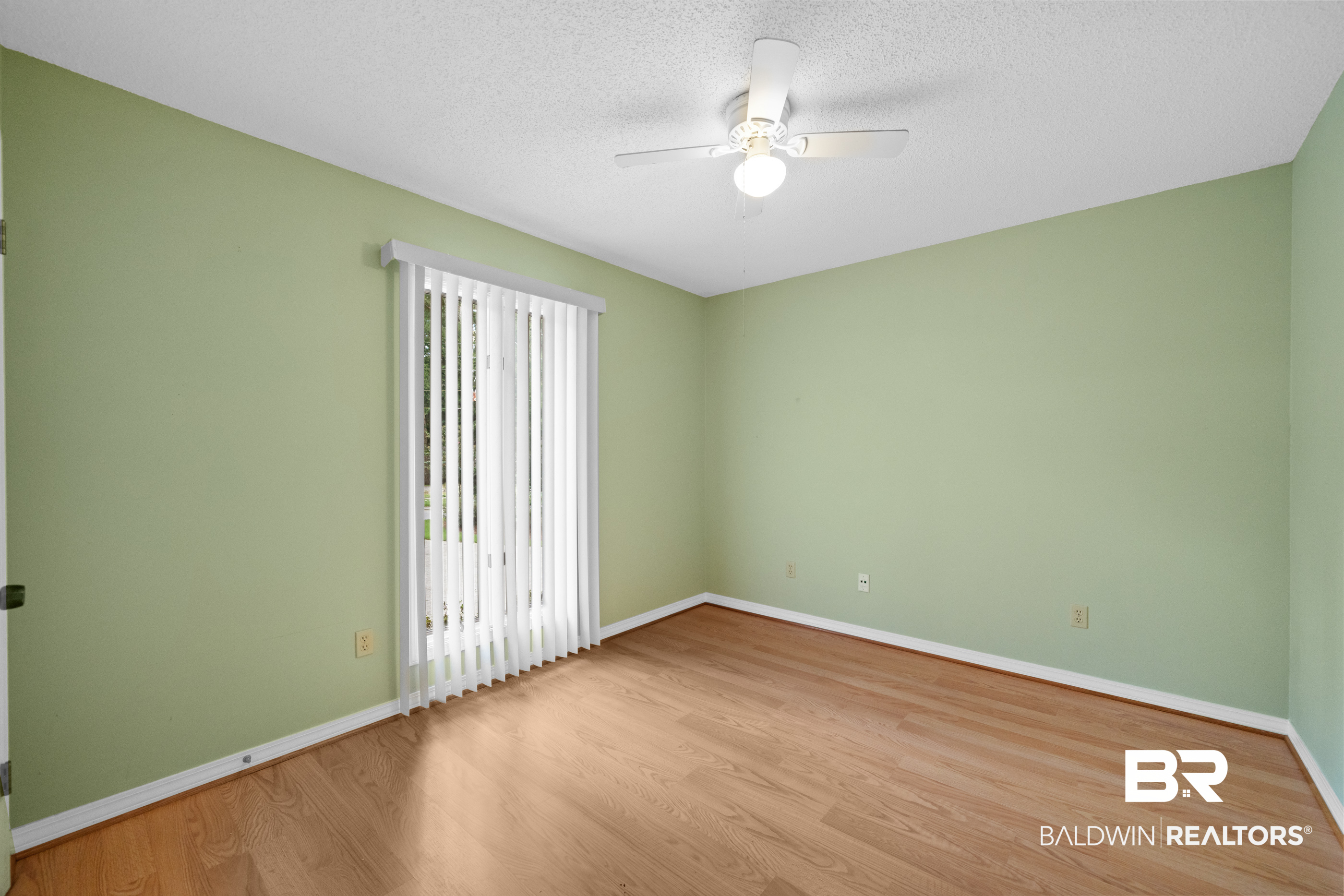 410702 | Photo 21
