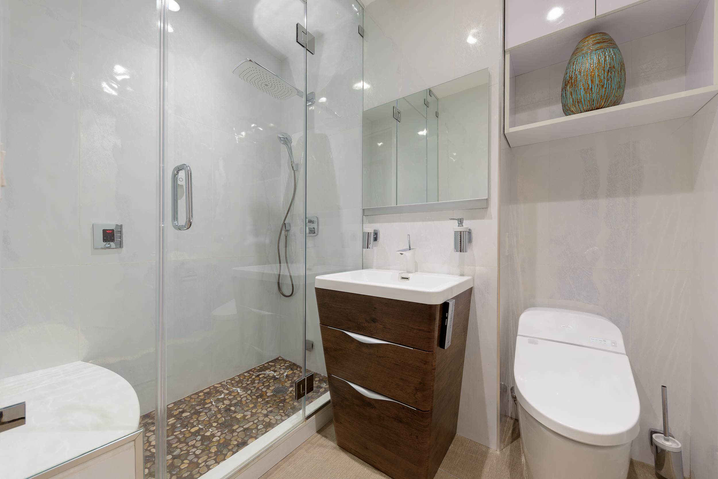 416 West 52nd Street Clinton New York NY 10019