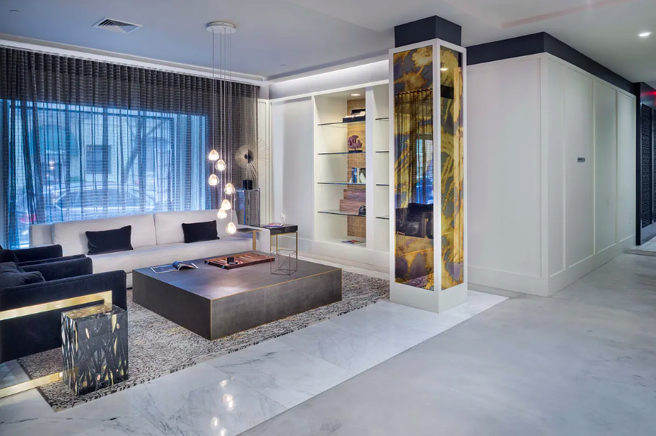416 West 52nd Street Clinton New York NY 10019