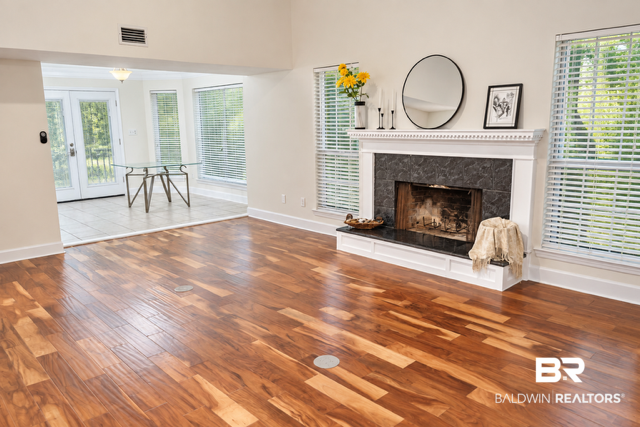 Photo 3 of Single family home for sale at 104 Crestview Cir, Daphne, AL 36526 | MLS# 398231 | Listing updated on 2026-09-18
