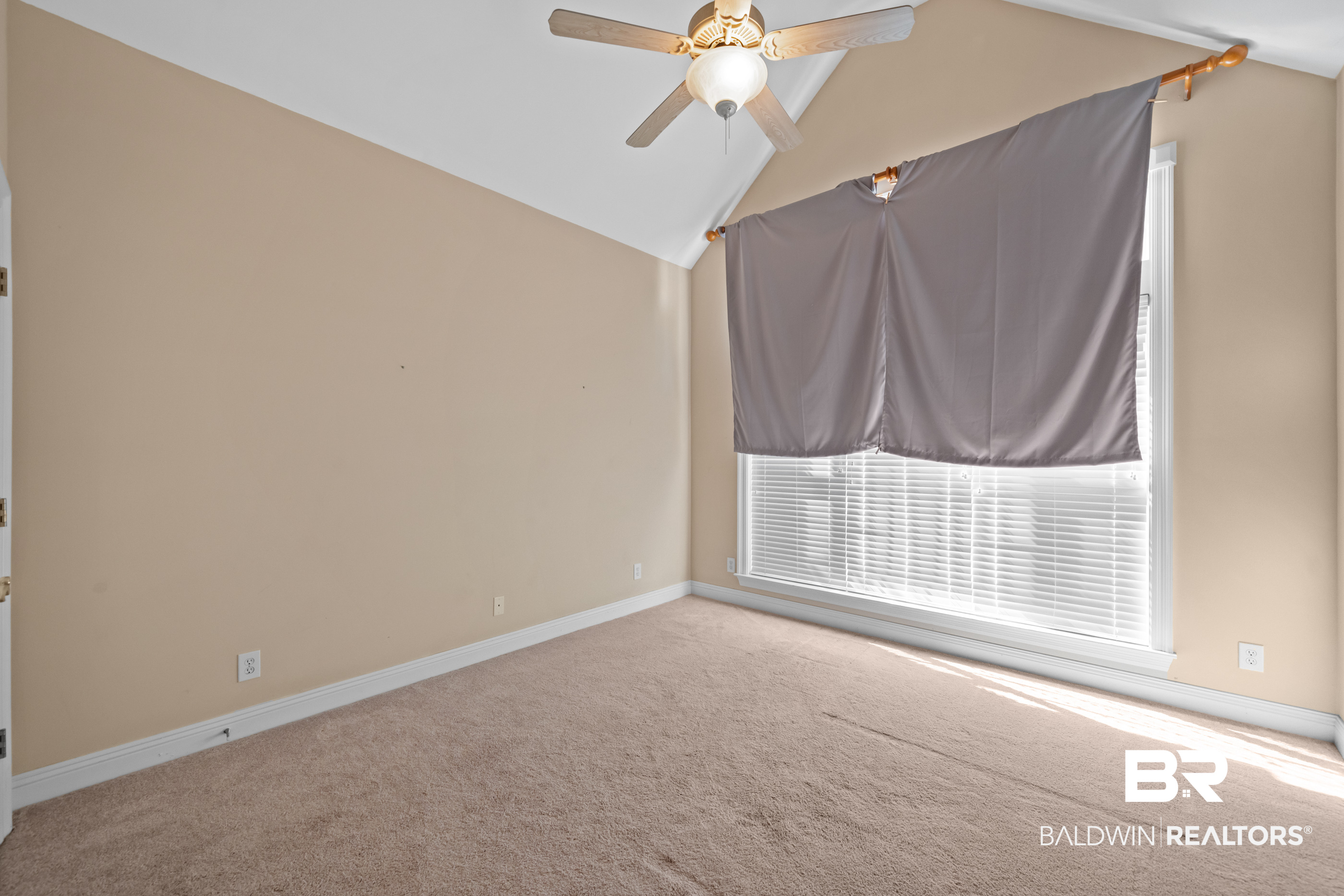 410978 | Photo 21
