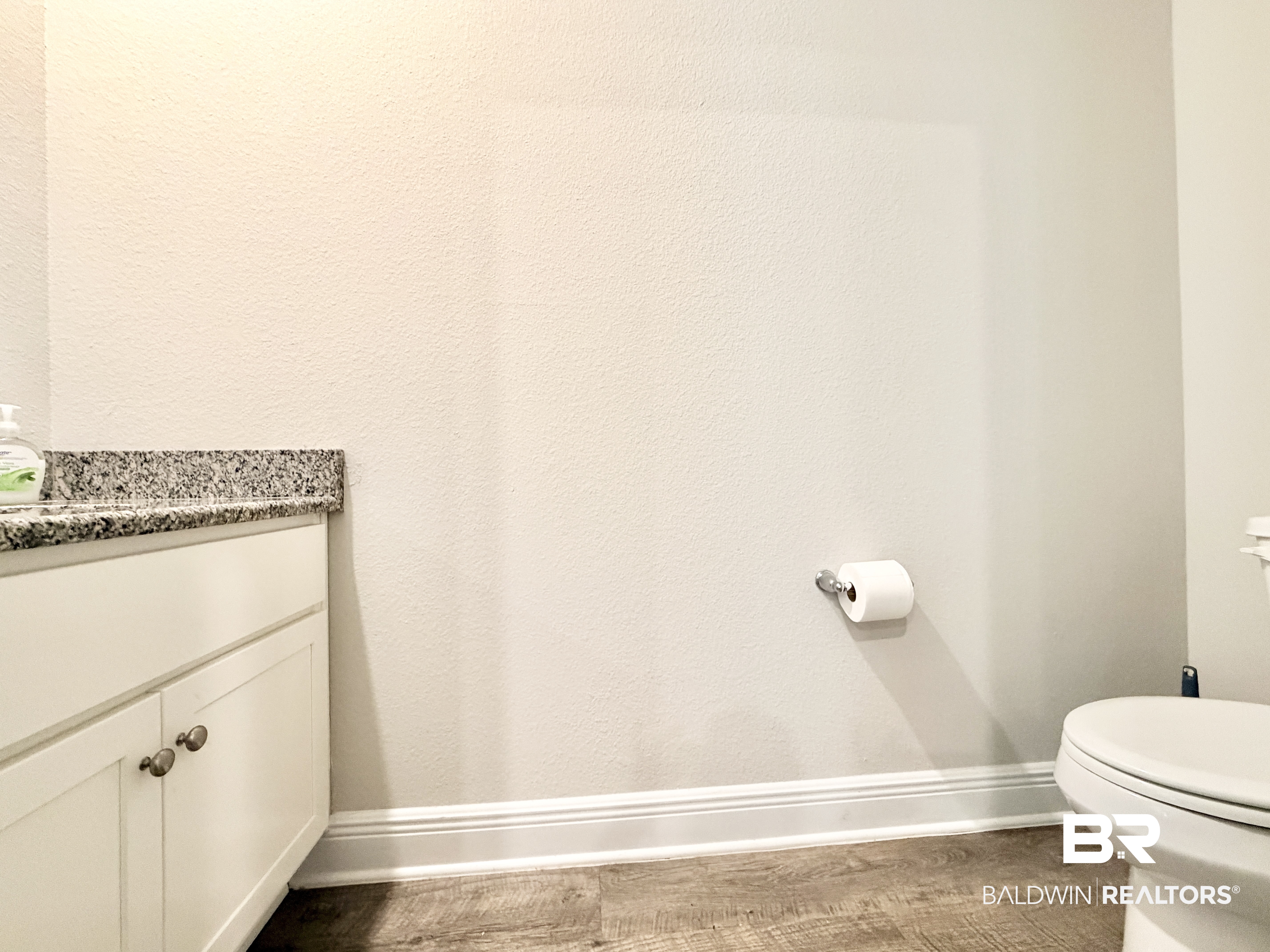 410941 | Photo 12