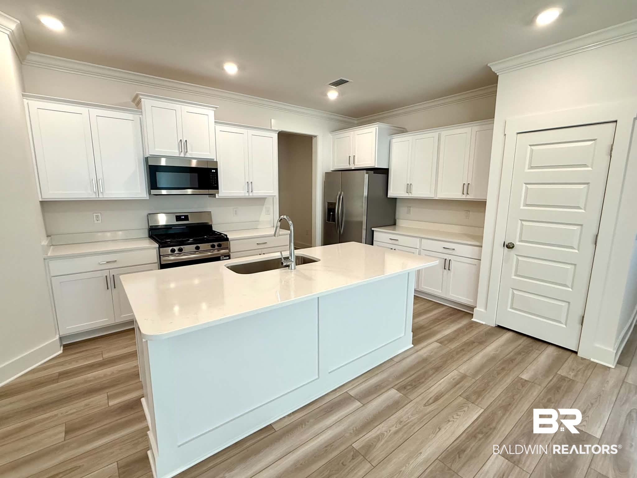 Photo 4 of Single family home for sale at 9476 Albatross Dr, Foley, AL 36535 | MLS# 410977 | Listing updated on 2026-09-21