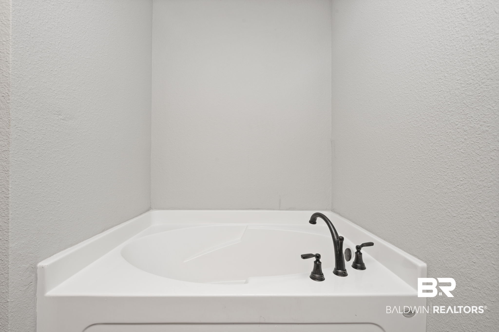 411033 | Photo 21